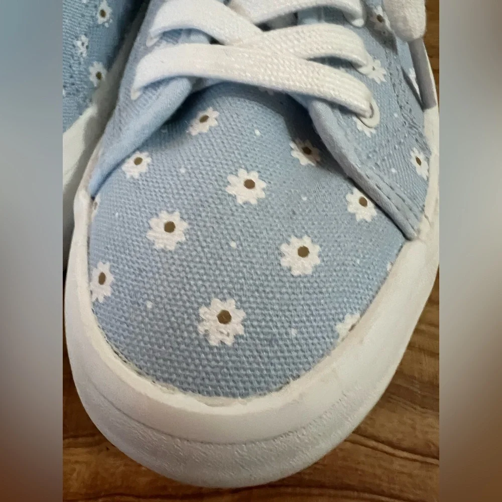 Sincerely Jules Blue and White Floral Sneakers